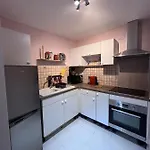 2 Pieces Meubles A Juan Les Pins Apartment *