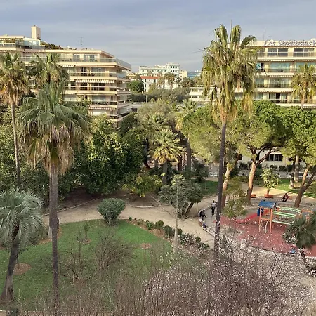 2 Pieces Meubles A Juan Les Pins Apartment